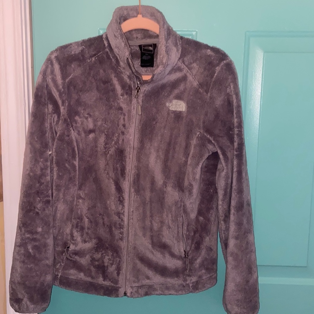 The Northface gray fleece in great condition women size small